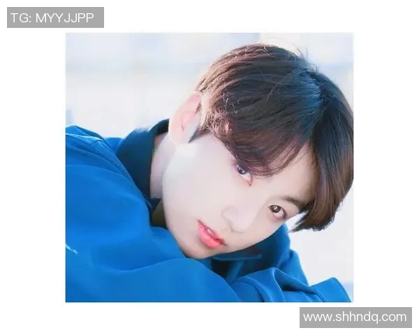 神仙头像与足球明星男生的完美结合展现青春活力与运动魅力